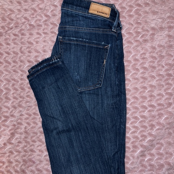 Jeans - Picture 2 of 2